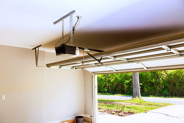 Top rated local Garage Door Panel Replacement specialists in Euharlee, GA